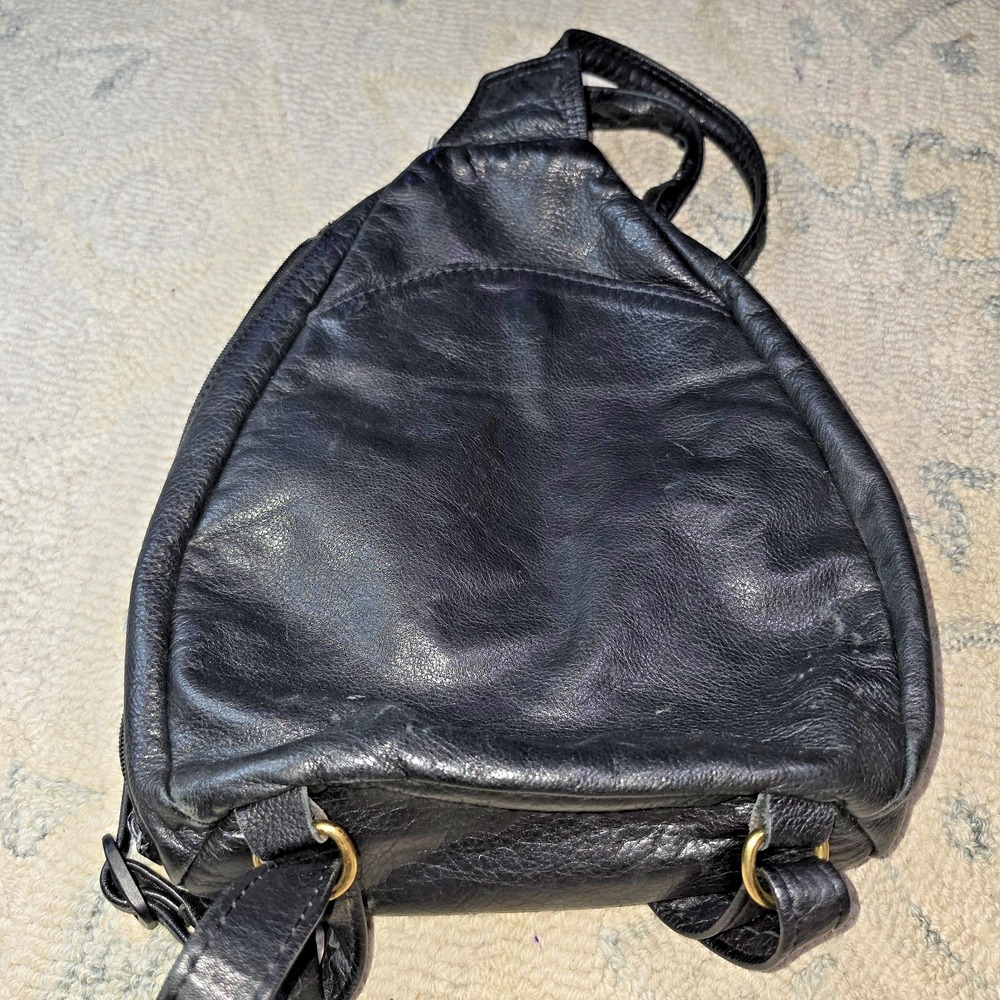 Quality Premium Leather Backpack Side-Zip Closure 3 Compartment Adjustable Strap - Picture 2 of 15